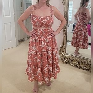 🆕️ House of Harlow Printed Skirt Set